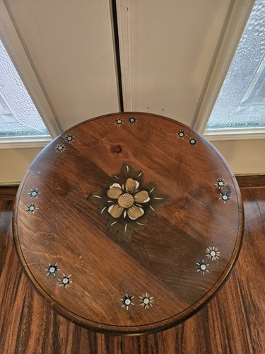 Vintage MidCentury Ethan Allen Hitchcock Stool W/Handpainted Floral Design,... - Picture 2 of 8