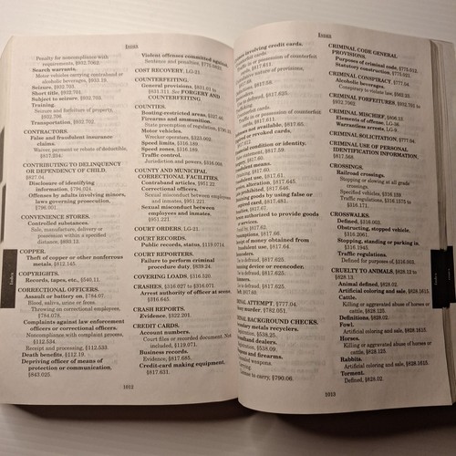 2024 Florida Law Enforcement Handbook State Edition - Picture 15 of 24