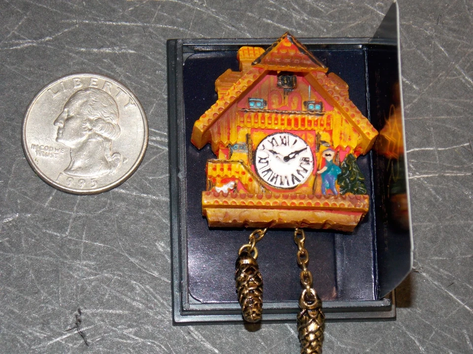 Dollhouse Miniature Cuckoo Clock Reutter Porcelain Non-Working 1:12 scale D73 - Image 3 of 4