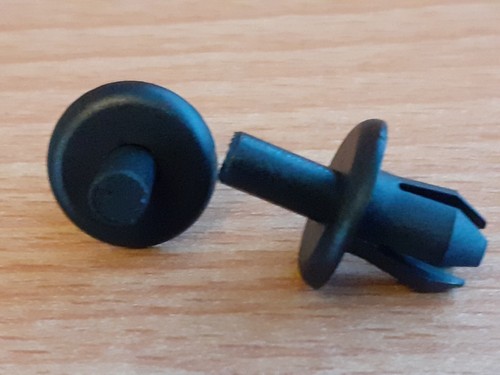 For HONDA 10 motor cycle bike fairing panel trim push rivet fastener large clips - Picture 4 of 4