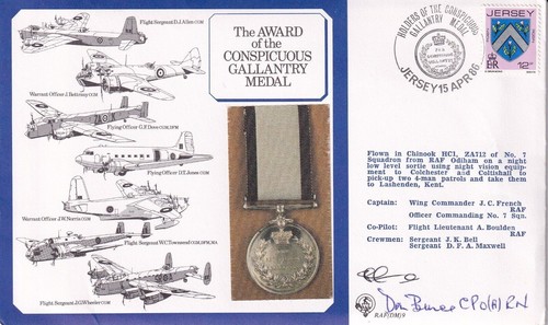 DM9 Award of the Conspicuous Gallantry Medal Signed by D.A. Bunce Gunner