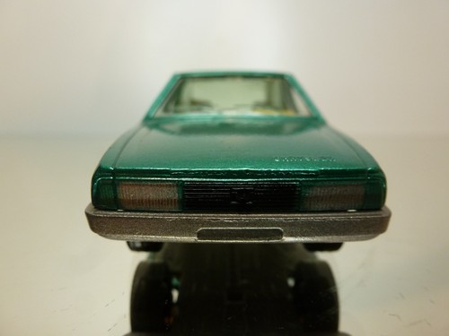 PILEN 529 CHRYSLER 150 - GREEN METALLIC 1:43 - EXCELLENT CONDITION 25/4 - Picture 2 of 6