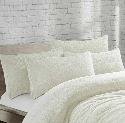 Teddy Fleece Pair Pillow Case Warm Plush Cosy and Cuddley Pillowcase - Afbeelding 6 van 16