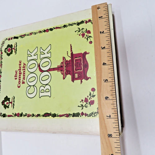Vintage The Complete Family 1970- Traditional collection AmericanBinder Cookbook - Picture 15 of 16
