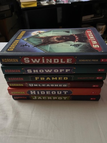LOT OF 6 GORDON KORMAN SWINDLE SERIES:  HARDCOVER 1st Ed . Signed - Picture 1 of 13