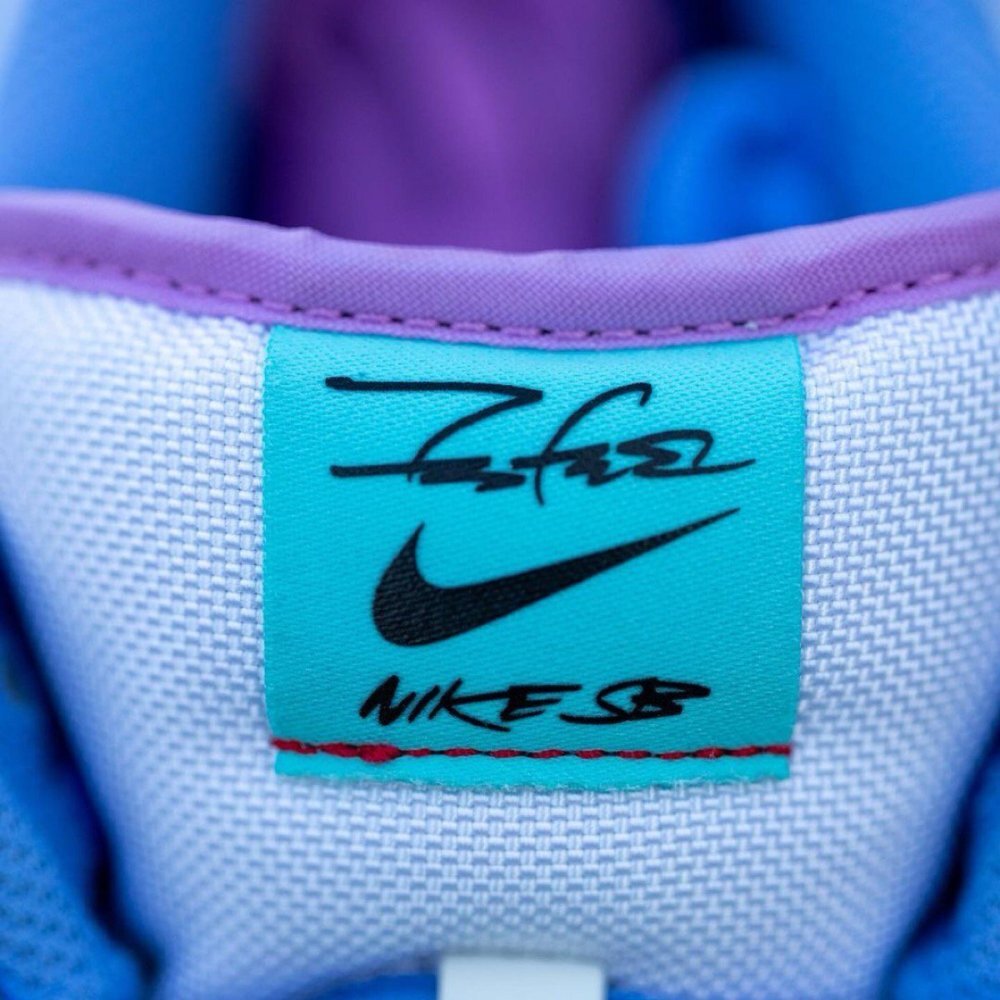 Futura Nike SB Dunk Low White Geode Teal HF6061-400 US 6 Futura Nike SB Dunk Low White Geode Teal HF6061-400 US 6