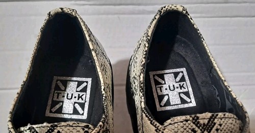 T.U.K. Creepers Platform Shoes Black Women’s Snake Print Size US 6 Faux Leather - Picture 7 of 12