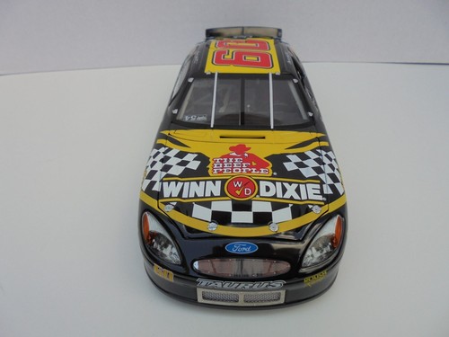 Ford Taurus TCOS 1/24 Nascar Diecast coleccionable Mark Martin #60 Winn Dixie 2000 - Imagen 10 de 11