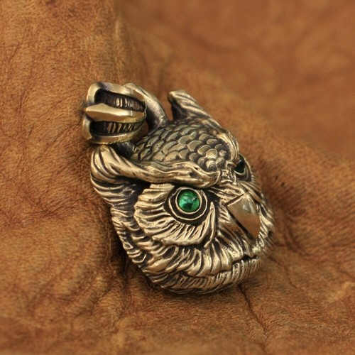 Green CZ Eyes Details Brass Owl Pendant Biker Punk Jewelry BR277A BZ - Picture 4 of 8