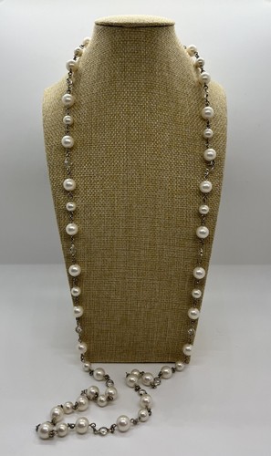 "Collar largo Ann Taylor 44"" imitación perlas y diamantes de imitación tono plata clásico" - Imagen 1 de 9