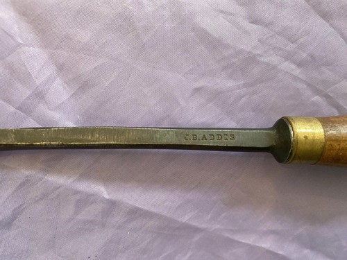 VINTAGE J B ADDIS 5/8 INCH WIDE NO 32 FRONT BENT CARVING GOUGE - EXCELLENT COND - Picture 4 of 9