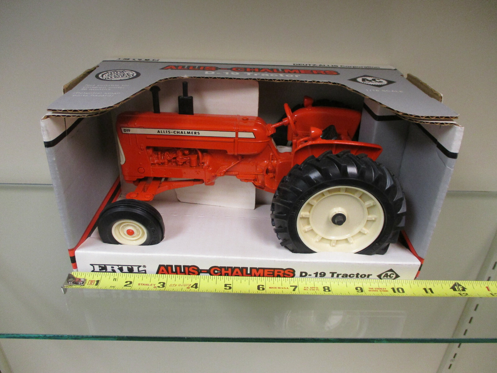 Allis-Chalmers D19 por Ertl 1 16th Escala barato y de alta calidad Allis-Chalmers D19 D19 D19 por Ertl 1 16th Escala el mejor servicio post-venta