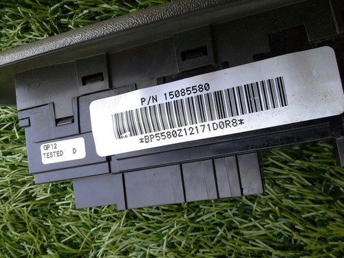 2002-2005 CHEVY TRAILBLAZER DRIVER SIDE MASTER WINDOW SWITCH GRAY OEM SEE PHOTO - Picture 4 of 4