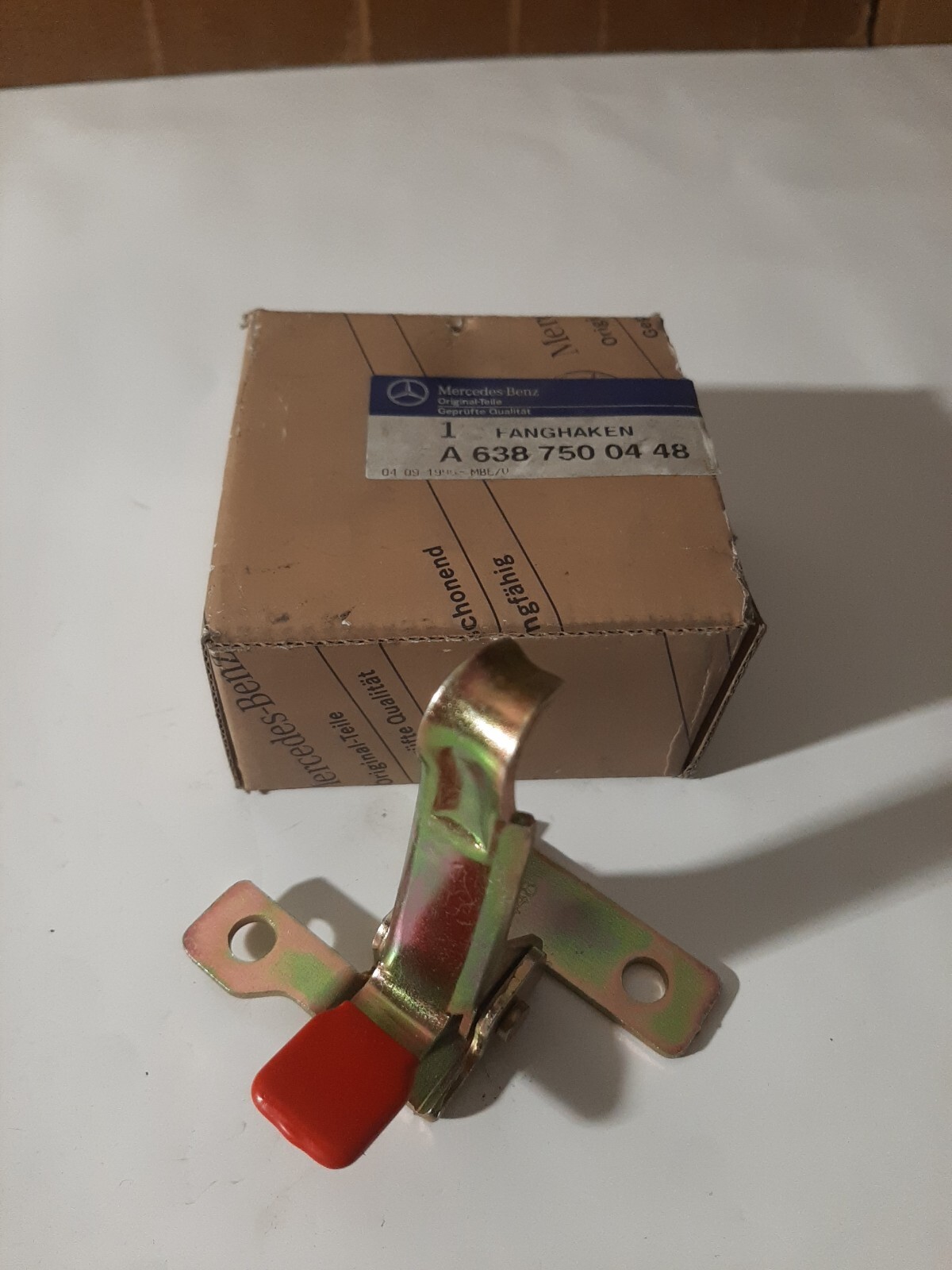 MERCEDES W638 VITO GANCIO SUPERIORE APERTURA COFANO OEM 6387500448 - Foto 2 di 11