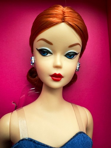 2024 NBDCC Barbie 65th Anniversary Sapphire Sophisticate Convention Doll Vintage - Picture 2 of 22