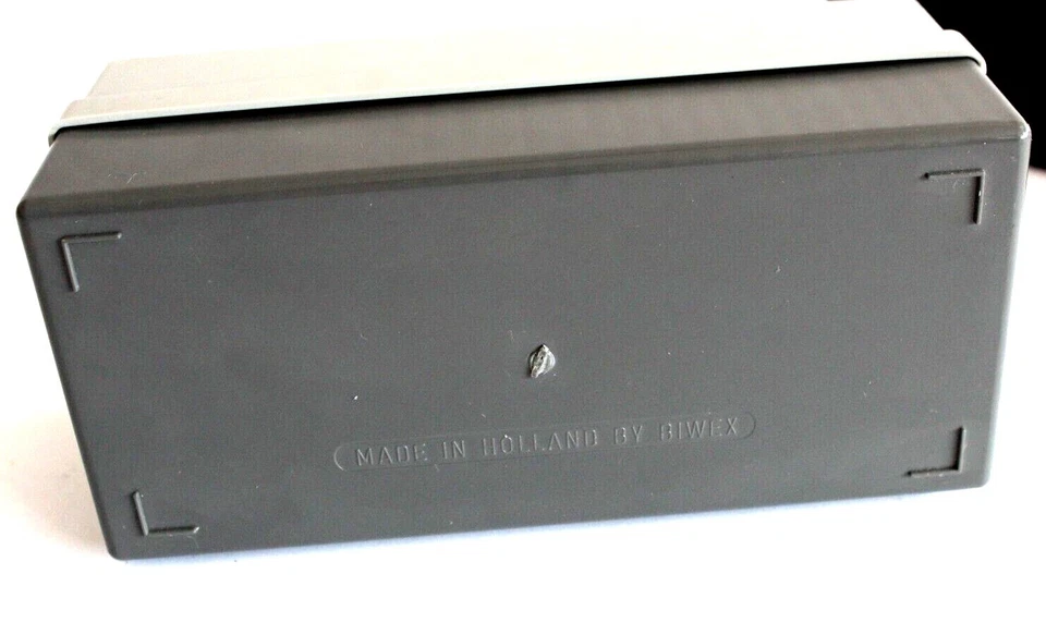 30er GEPE 3701 Mittelformat-Umschüttmagazin Diamagazin 7x7 6x6 70x70 60x60 - Imagem 4 de 4