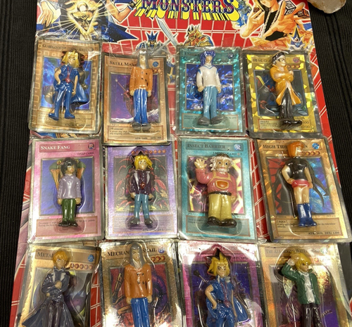 Yu-Gi-Oh! Dungeon Dice Monsters MUY RARO blister pack 11 figuras + 12 cartas - Imagen 5 de 18