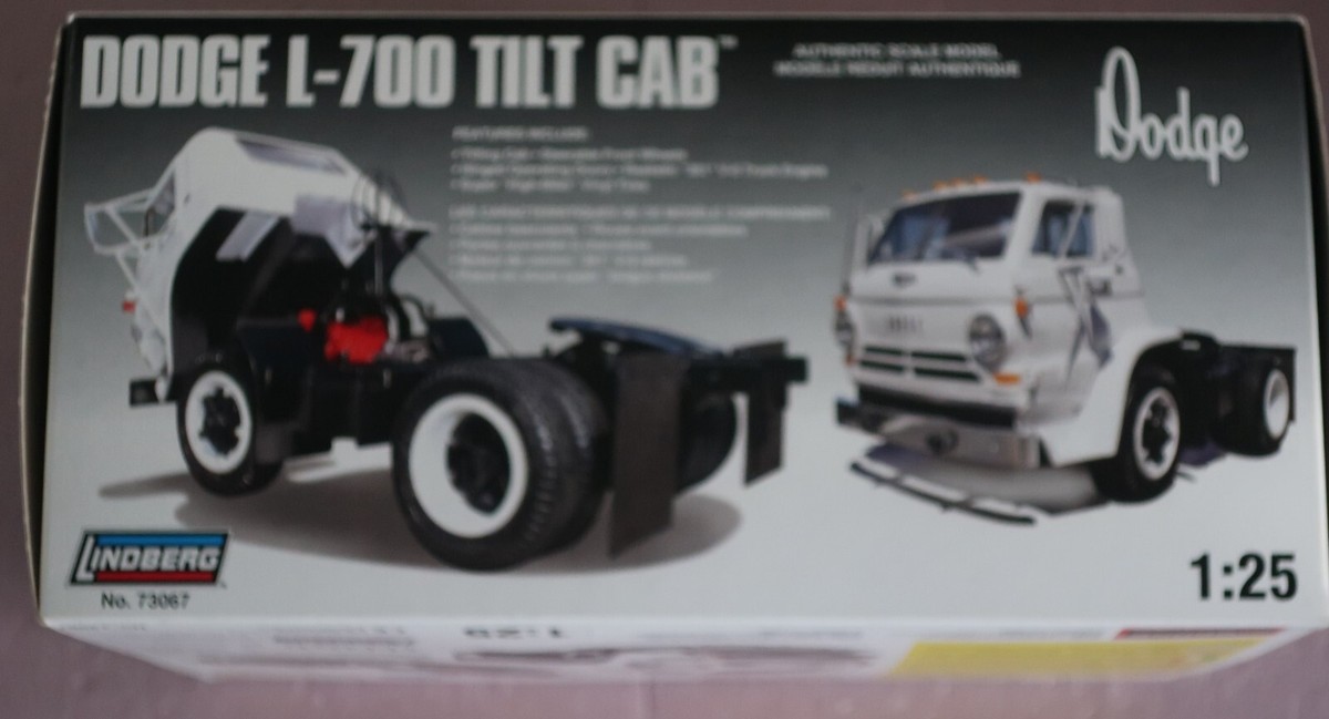 Vintage Dodge L-700 Tilt Cab Big Rig Model Kit Semi truck 1
