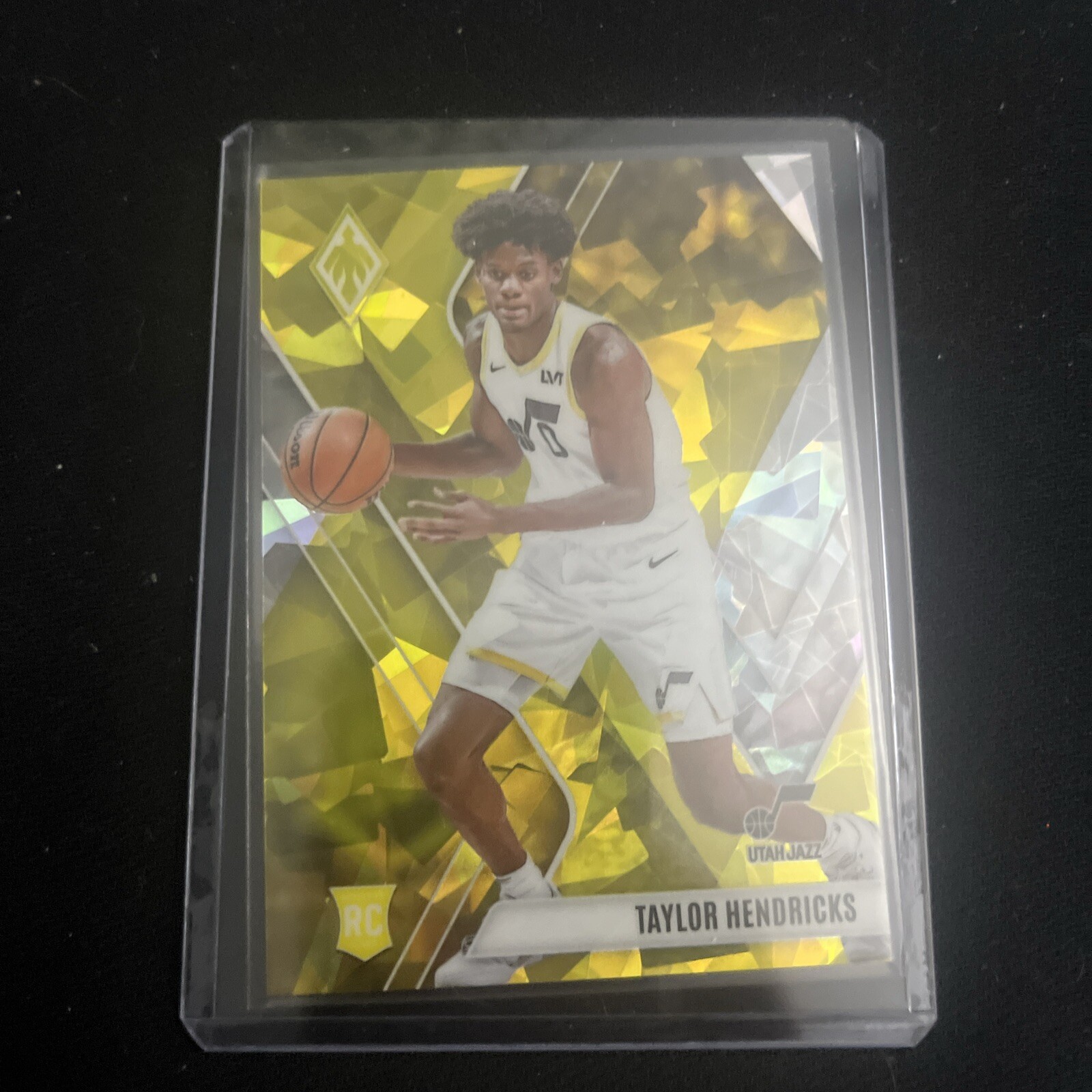 2023-24 Panini Phoenix - Rookies YELLOW Ice Phoenix  /175 #264 Taylor Hendricks