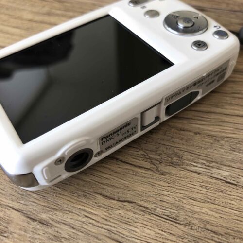 Panasonic LUMIX DMC-S1 4X OPTICAL ZOOM White Compact Digital Camera from JPN - Picture 5 of 6