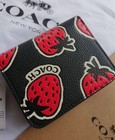 Foto 11 di 14
