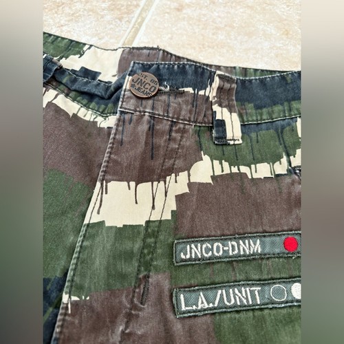 JNCO vintage camo cargo shorts boys size 10. - Picture 4 of 15