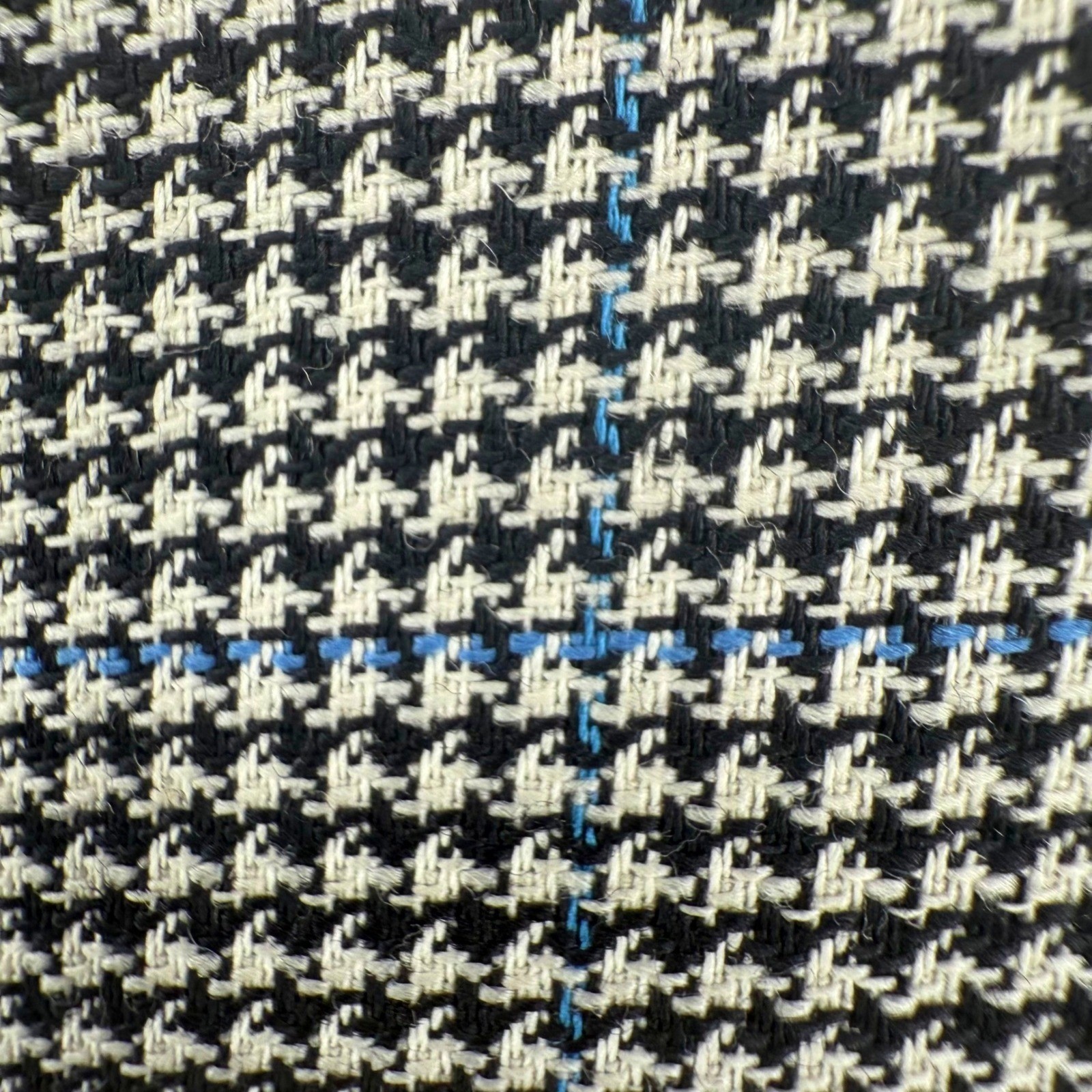Picture 2 of 14
