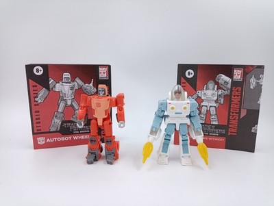 Transformers Studio Series 86 Autobot Wheelie Exo-Suit Spike Witwicky