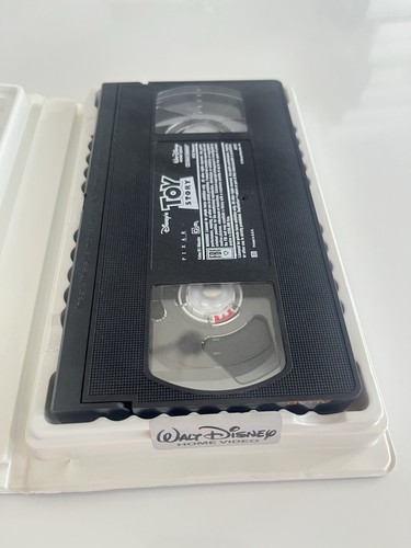 Disney’s Toy Story VHS Cassette Tape 1995 - Picture 4 of 4