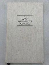 The Five Minute Journal: A Happier You in 5 Minutes a Day HC/No Names/Entries