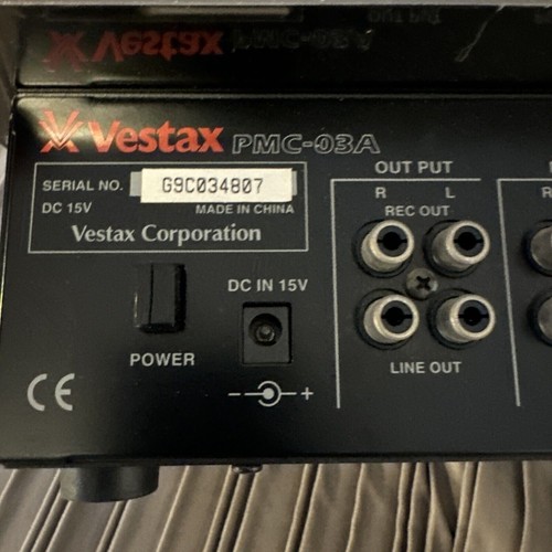 Vestax PMC-03a DJ Mixer 2 Channels Turntable Phono Preamplifier, Silver Chrome - Picture 8 of 13