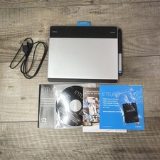Wacom CTH-480 Intuos Small Creative Pen & Touch Tablet 2013 w/ Pen