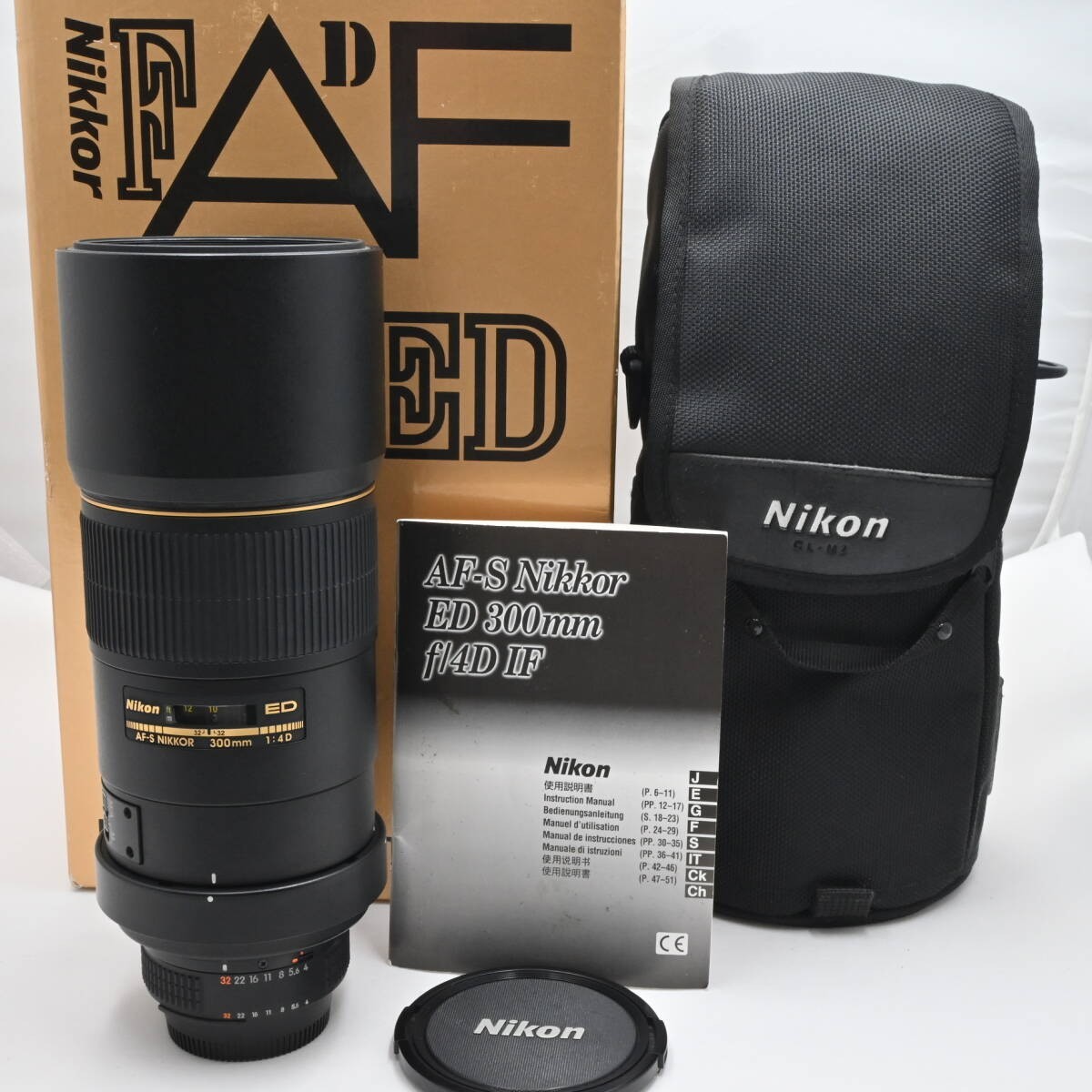 Nikon Ai AF-S Nikkor 300mm f/4D IF-ED Lens w/Lens caps, lens pouch