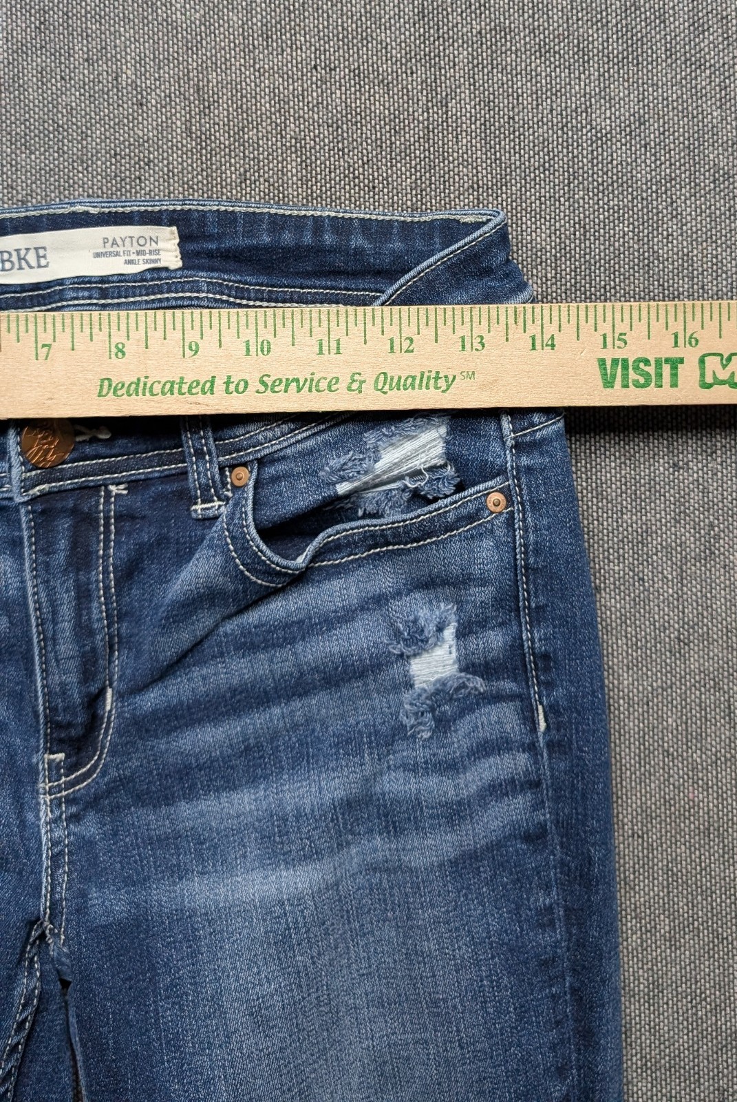 Picture 4 of 5