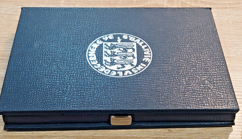 GUERNSEY 1986 PROOF SET OF 8 COINS ONE PENNY TO £2 TWO POUNDS ROYAL MINT ISSUE - Picture 5 of 7