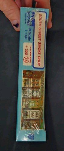 Homes Of Yesterday N Scale South Street Smoke Shop Kit NIP Sealed Train Building - Picture 5 of 5