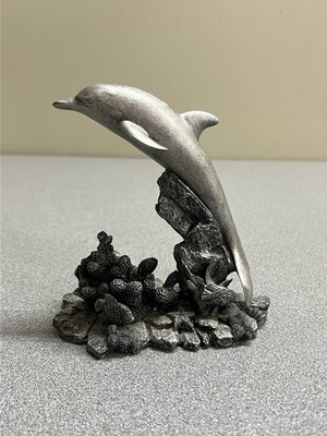 silver dolphin figurine H5.5 
