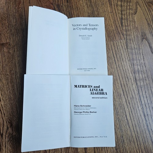 4 Dover Science Books: Physics and Math Lot | Vectors/Tensors, Lie Groups & More - Picture 6 of 7