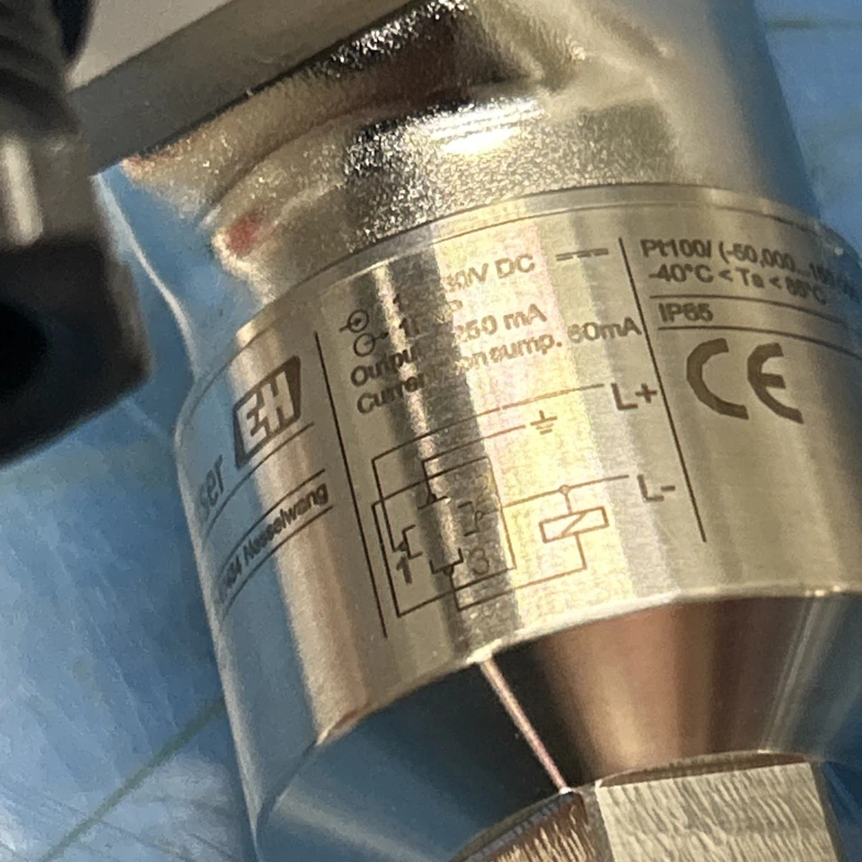 *NEW* Endress Hauser TTR31-A3A111DE2EAB Flowphant T Thermal Flow Switch Warranty Foto 4 de 4