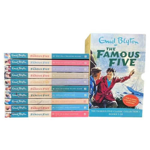 Enid Blyton The Famous Five Classic Collection 1 Box Set Books 1–10 Paperback - Picture 1 of 11