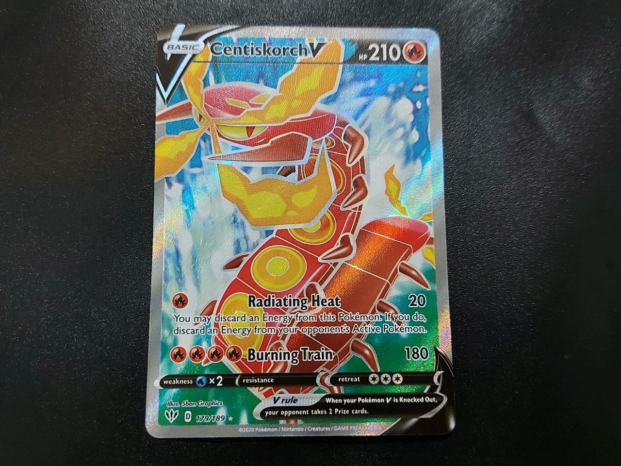 Centiskorch V 179/189 Full Art Ultra Rare Darkness Ablaze Pokemon Card NM-M