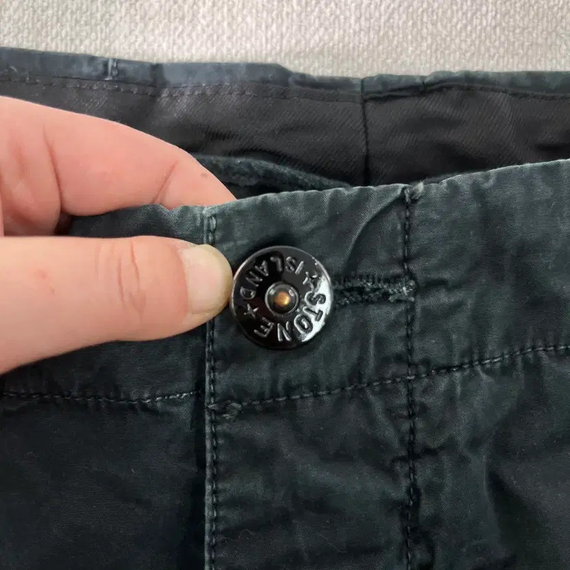 Stone Island 28 Worn Wash Woven Cargo Pants, Pre-Owned thumbnail 7