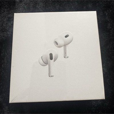 Apple AirPods Pro (2nd Gen) Earbuds MagSafe Charging Case USB-C Bluetooth White
