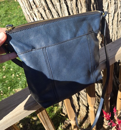 Fossil Marine Leder Handtasche klein Crossbody goldfarbene Hardware quadratischer Schlüssel gebraucht, in einwandfreiem Zustand - Bild 7 von 10