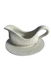 Vintage Himark Kitchen Gourmet  White Heavy GRAVY BOAT And Saucer Made In Italy