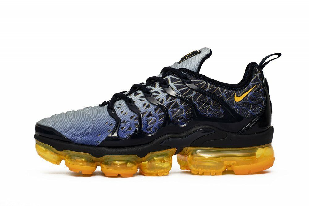 NIKE AIR VAPORMAX PLUS - OBSIDIAN LASER Orange - 924453 406 - UK 9, 10, 11 NIKE AIR VAPORMAX PLUS - OBSIDIAN LASER Orange - 924453 406 - UK 9, 10, 11
