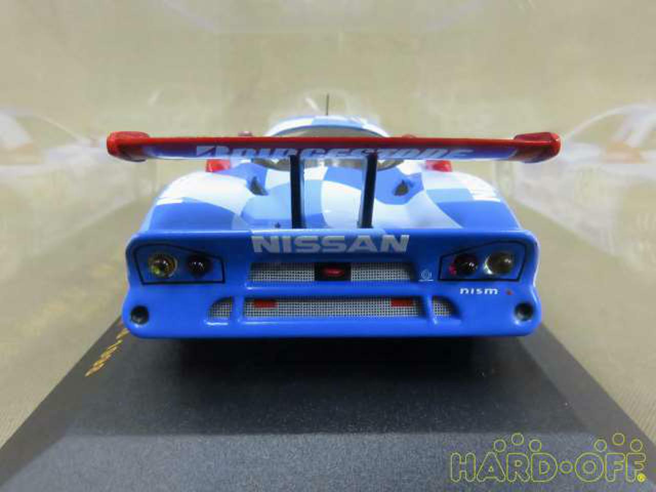 Ixo Nissan R390 Gt1 30 Model Car Magazyn z natychmiastową dostawą