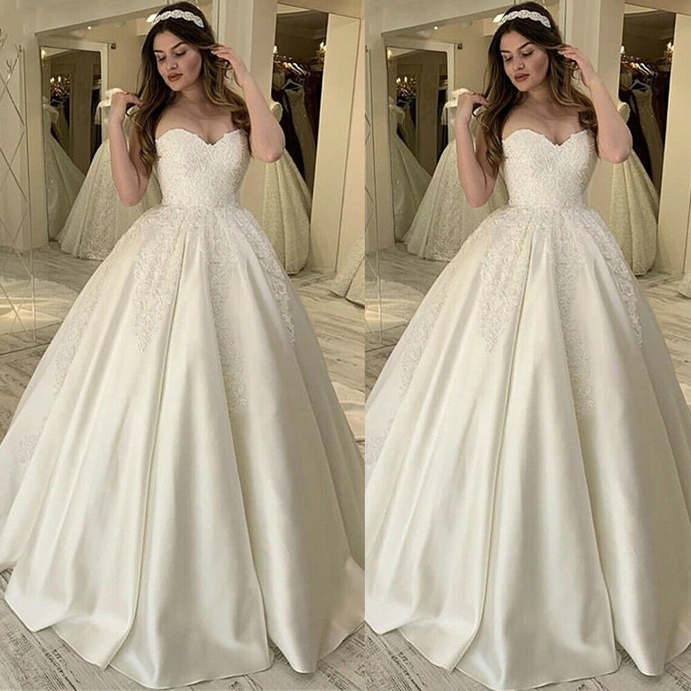 Strapless a store line gown
