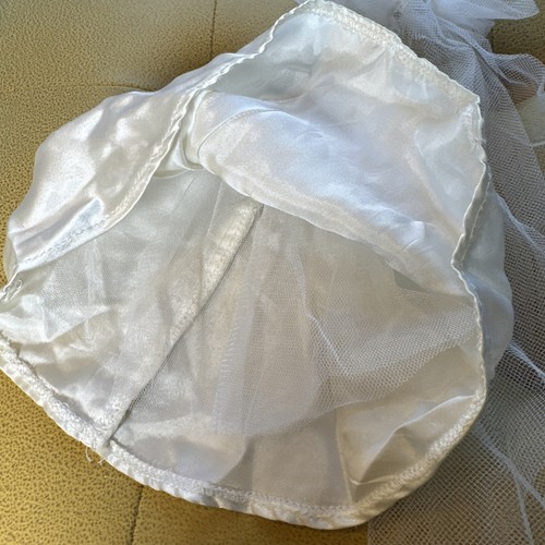 Vintage 80s Hand Made Bride Satin Wedding Gown Dress w/ Veil for Barbie Dolls - Picture 6 of 6