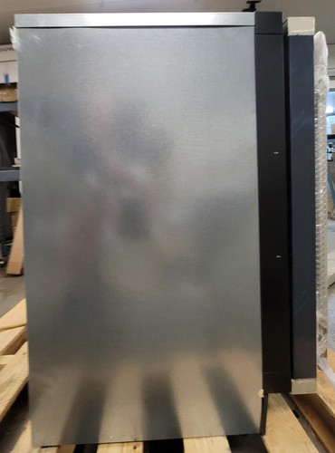 U-Line U-2224RS-00B 24" Built-in Beverage Center, Stainless Steel - Picture 7 of 8